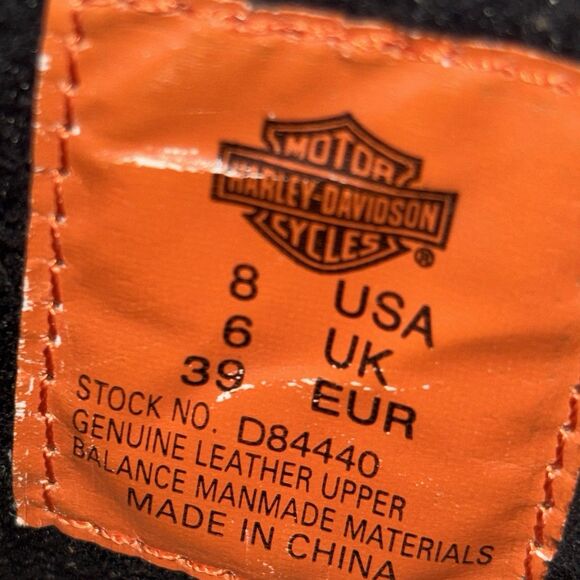 due to PoshM's policies cannot take down a listing within two months been bought - Picture 12 of 16